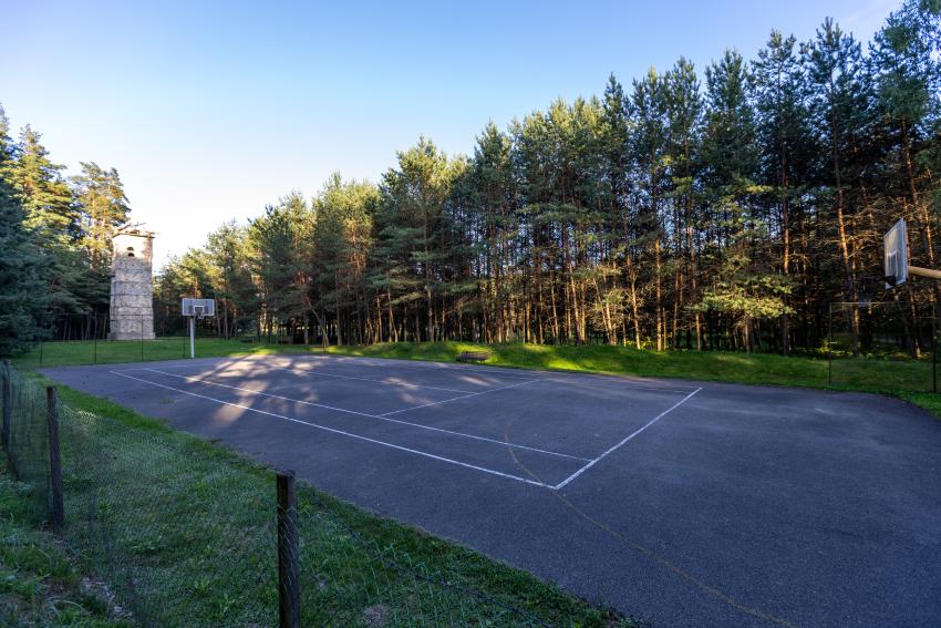 Daugiafunkcė sporto aikštelė paveiksliukas