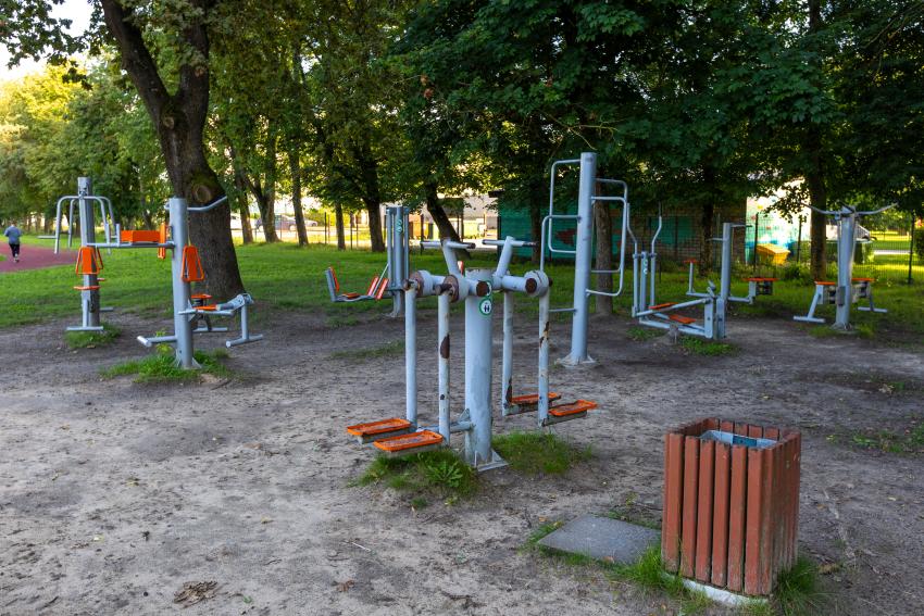 Lauko treniruokliai 296