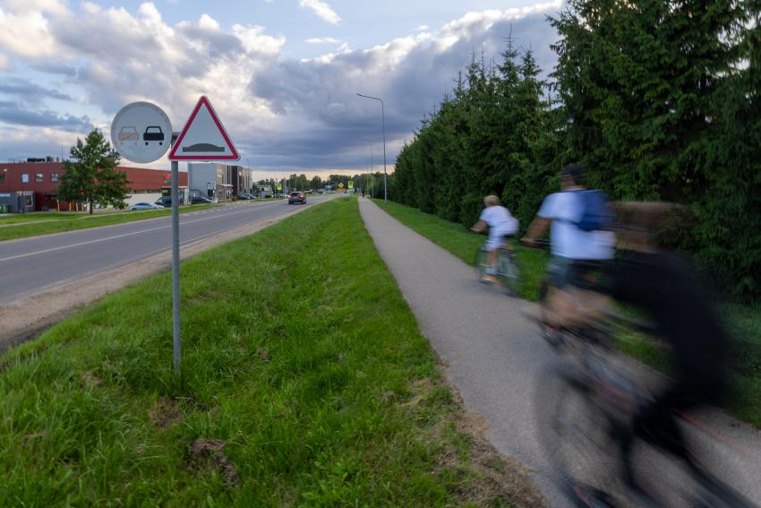 Dviračių takas 327