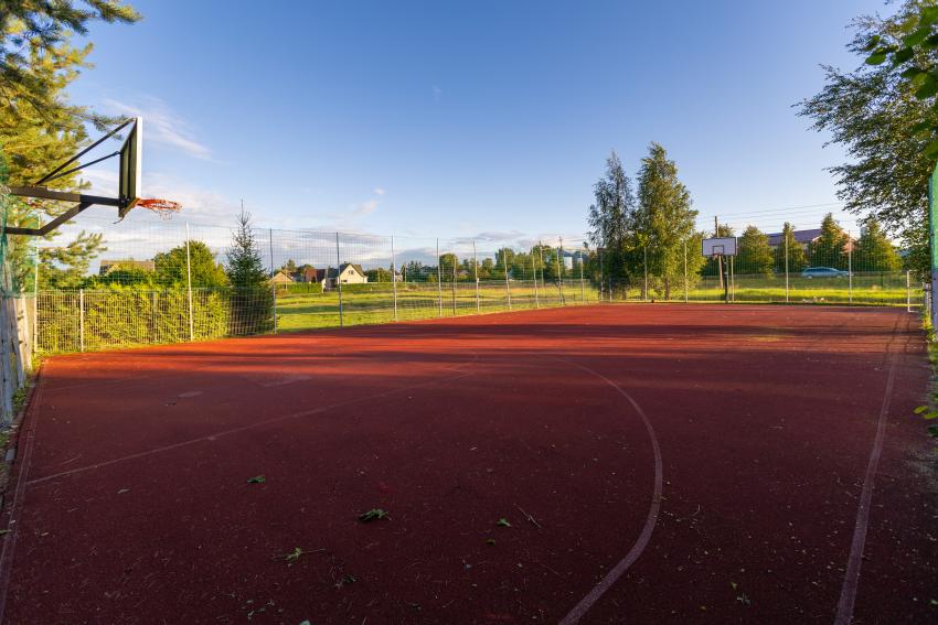 Garliavos apylinkių seniūnijos Juragių kaimo daugiafunkcė sporto aikštelė 236