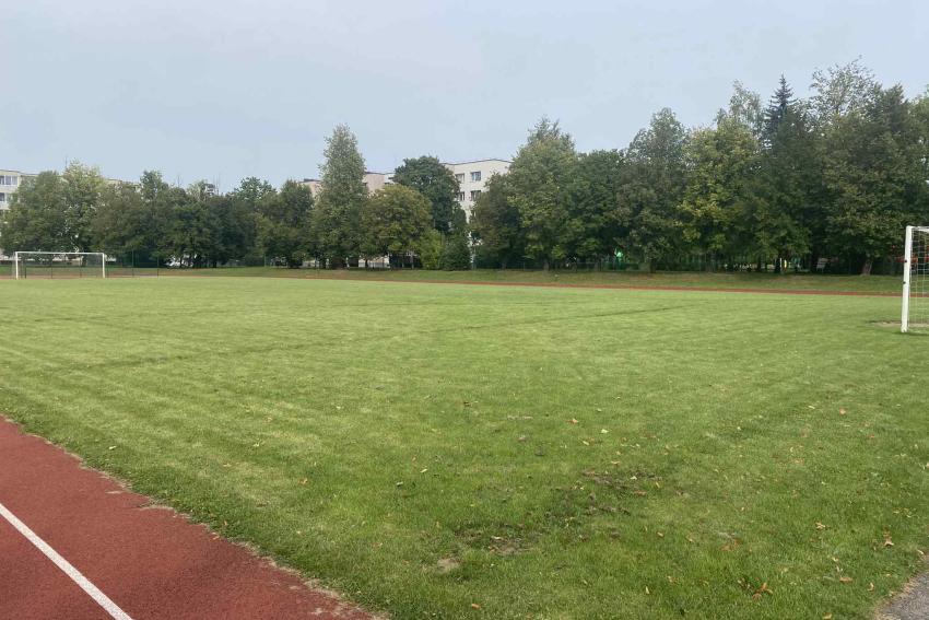 Kėdainių „Atžalyno“ gimnazijos stadionas 127