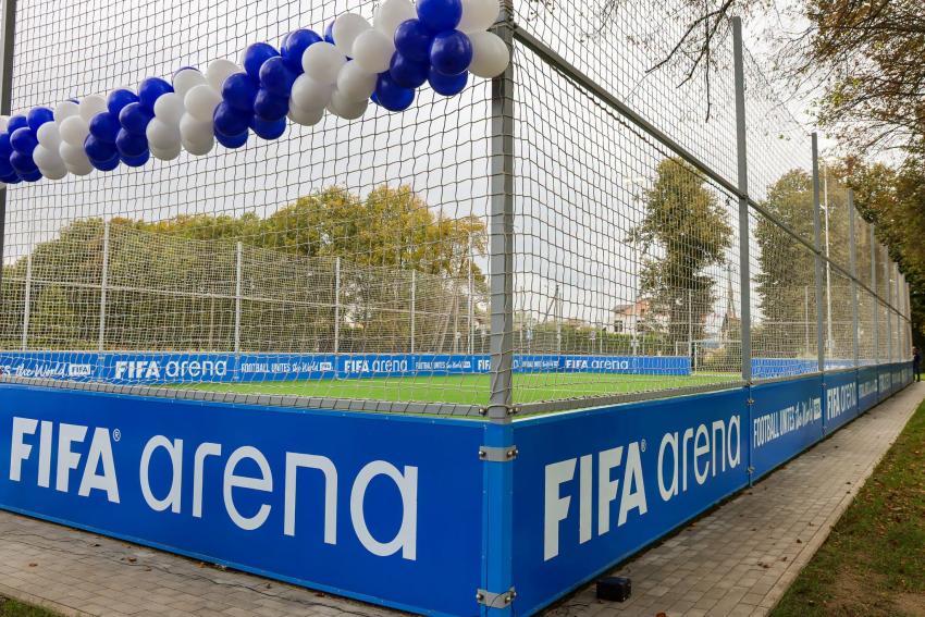 Futbolo aikštelė 354