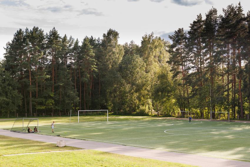 Ruklos J. Stanislausko mokyklos - daugiafunkcio centro stadionas paveiksliukas