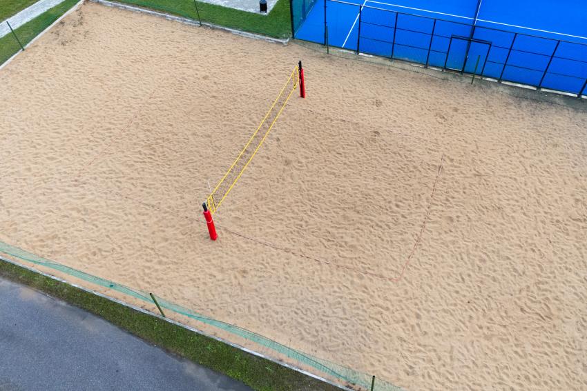 Jonavos raj. Šveicarijos progimnazijos paplūdimio tinklinio aikštelė paveiksliukas