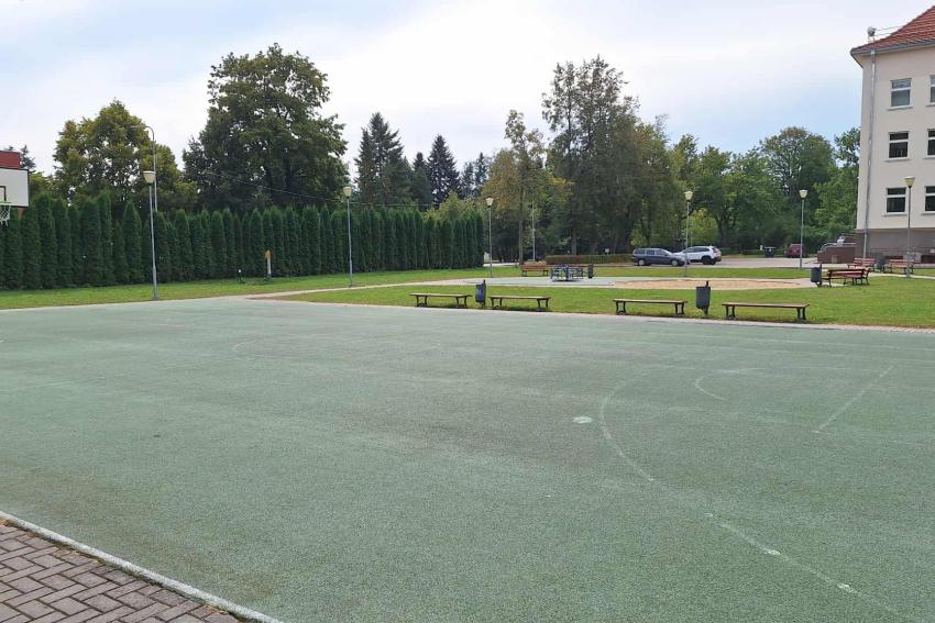 Universali sporto aikštelė paveiksliukas