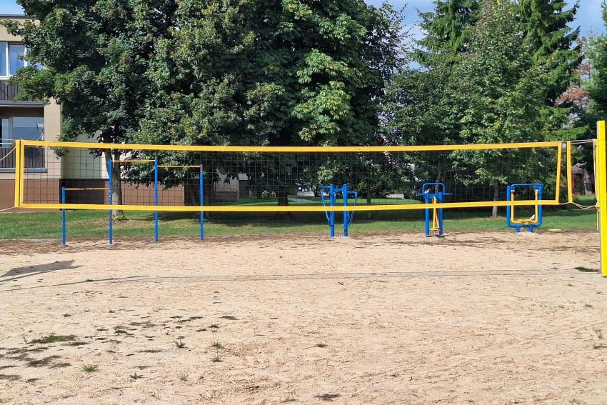 Universali sporto aikštelė paveiksliukas