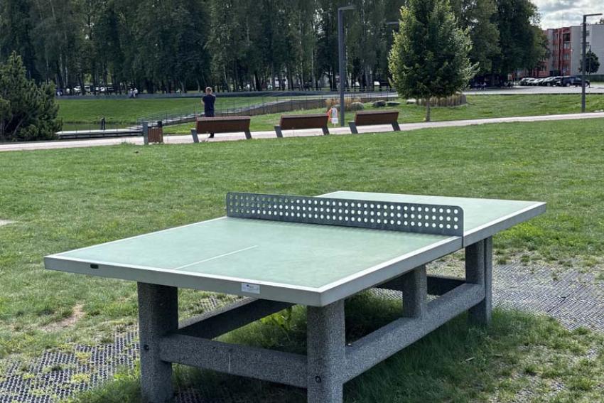 Beržyno parko lauko treniruokliai ir stalo teniso stalas 158