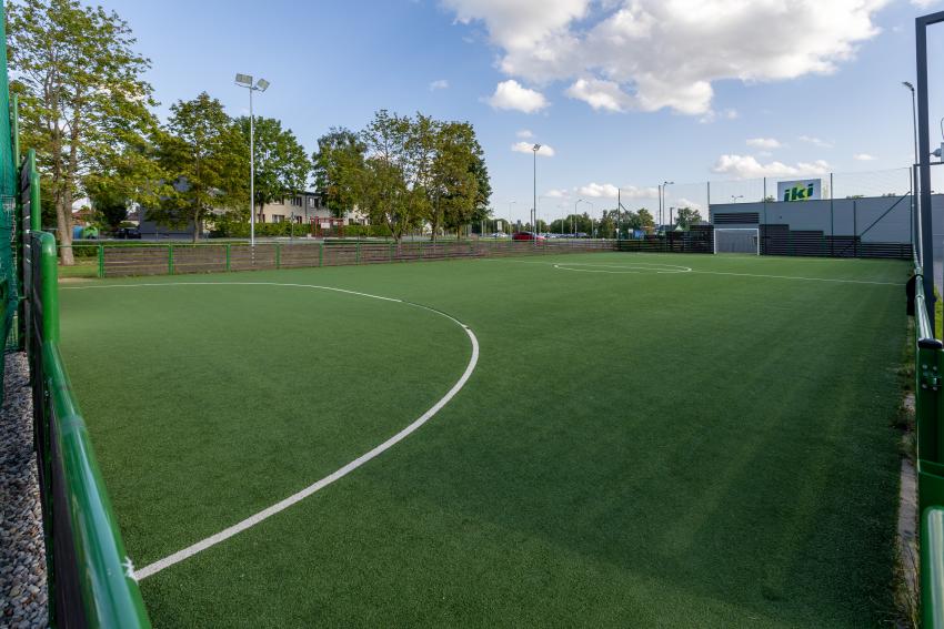 Raudondvario gimnazijos stadionas ir sporto aikštynas 201