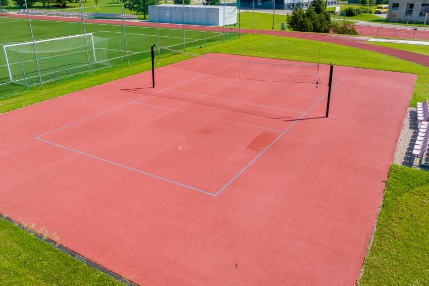 Vilkijos gimnazijos stadionas ir sporto aikštynas 203