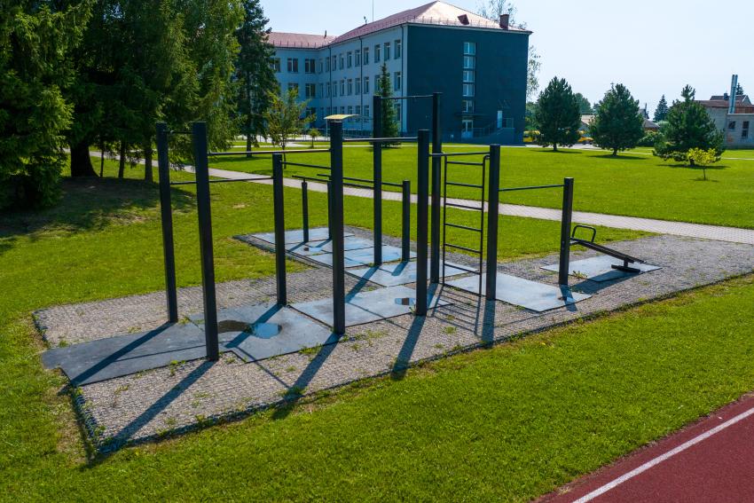 Vilkijos gimnazijos stadionas ir sporto aikštynas 203