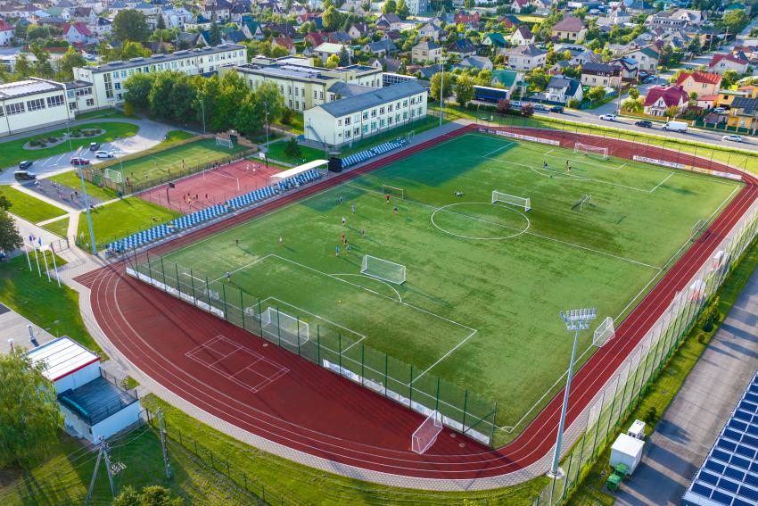 Garliavos Adomo Mitkaus pagrindinės mokyklos stadionas ir sporto aikštynas 205