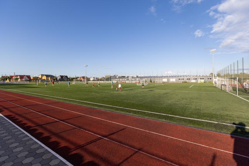 Garliavos Adomo Mitkaus pagrindinės mokyklos stadionas ir sporto aikštynas 205