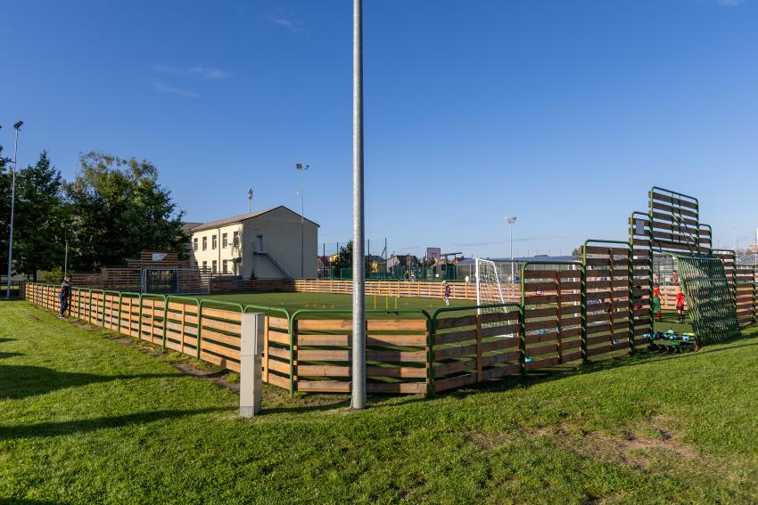 Garliavos Adomo Mitkaus pagrindinės mokyklos stadionas ir sporto aikštynas 205