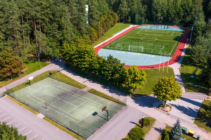 Kulautuvos pagrindinės mokyklos stadionas ir sporto aikštynas paveiksliukas