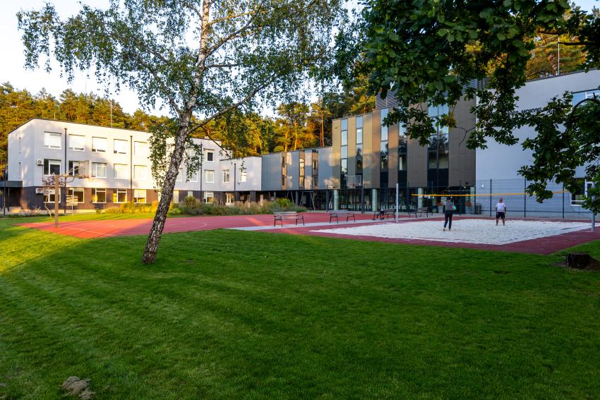 Kačerginės mokyklos - daugiafunkcio centro sporto aikštynas paveiksliukas