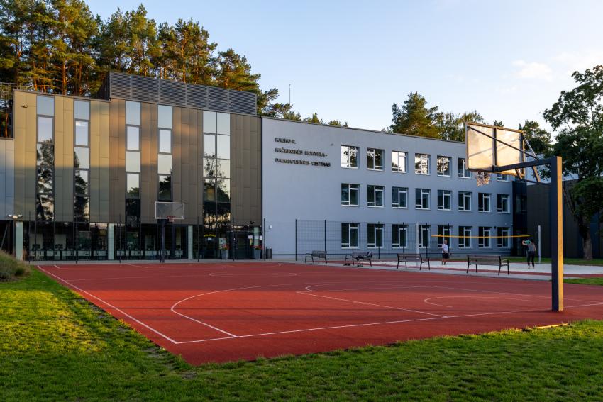 Kačerginės mokyklos - daugiafunkcio centro sporto aikštynas 213