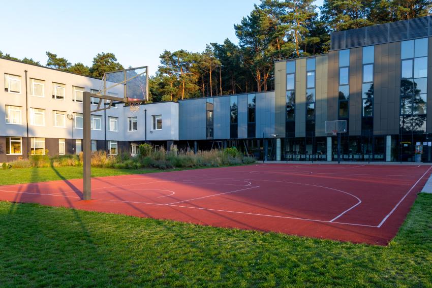 Kačerginės mokyklos - daugiafunkcio centro sporto aikštynas 213