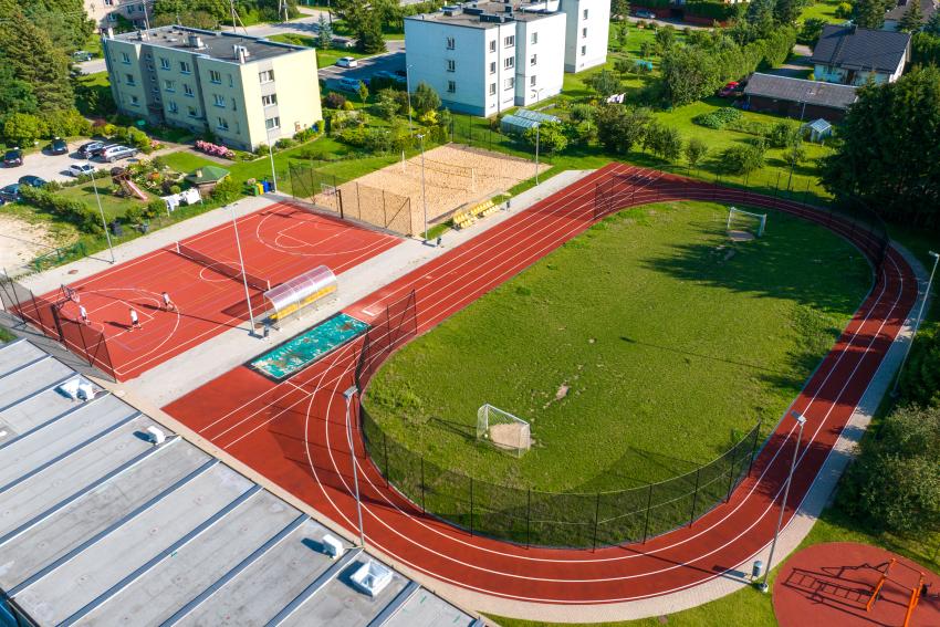 Užliedžių seniūnijos stadionas ir sporto aikštynas 219