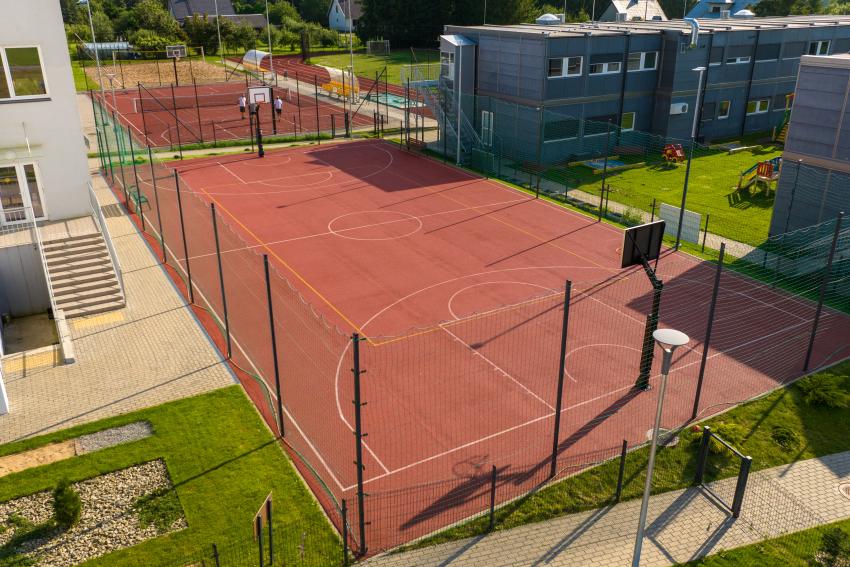 Užliedžių seniūnijos stadionas ir sporto aikštynas 219