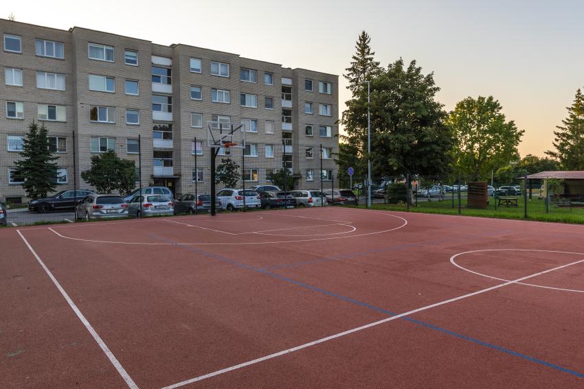 Domeikavos seniūnijos daugiafunkcė sporto aikštelė 232