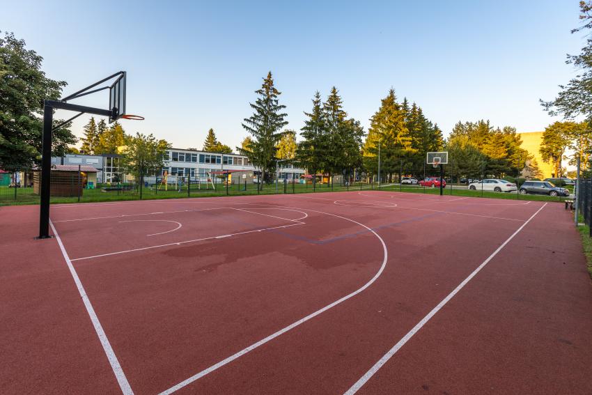 Domeikavos seniūnijos daugiafunkcė sporto aikštelė 232