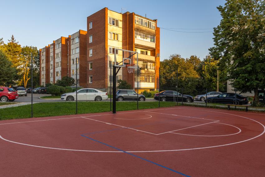 Domeikavos seniūnijos daugiafunkcė sporto aikštelė 232