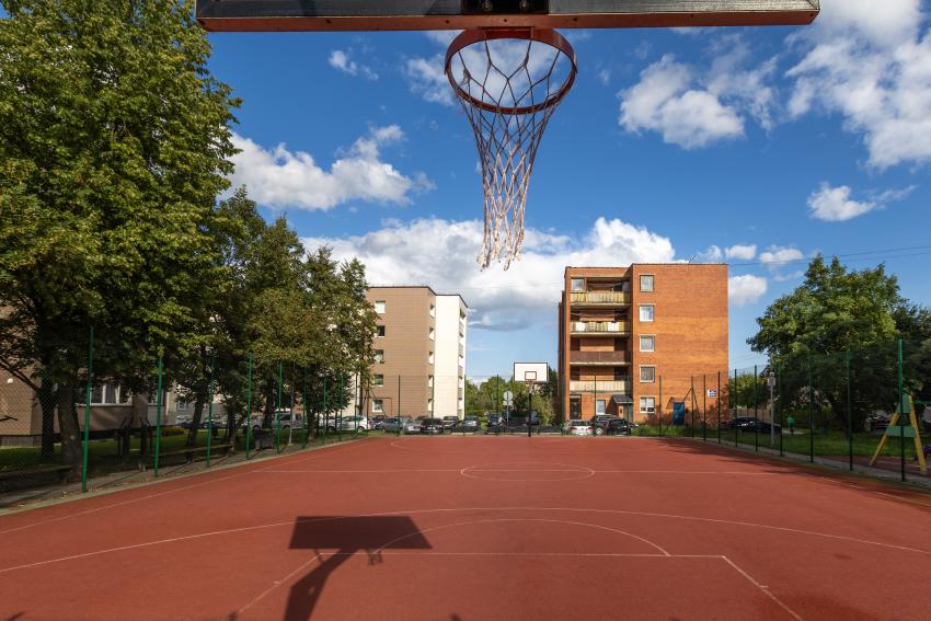 Galiavos seniūnijos daugiafunkcė sporto aikštelė 240