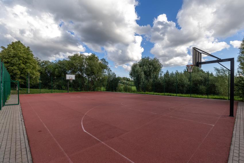 Galiavos seniūnijos daugiafunkcė sporto aikštelė paveiksliukas