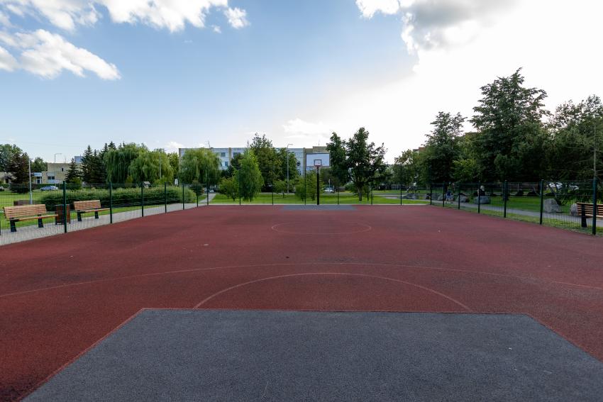 Raudondvario seniūnijos daugiafunkcė sporto aikštelė 249