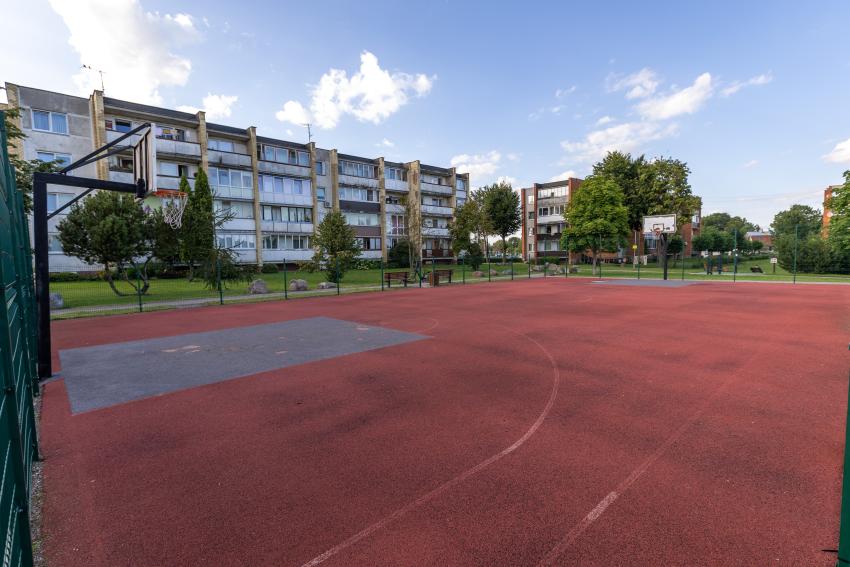 Raudondvario seniūnijos daugiafunkcė sporto aikštelė 249